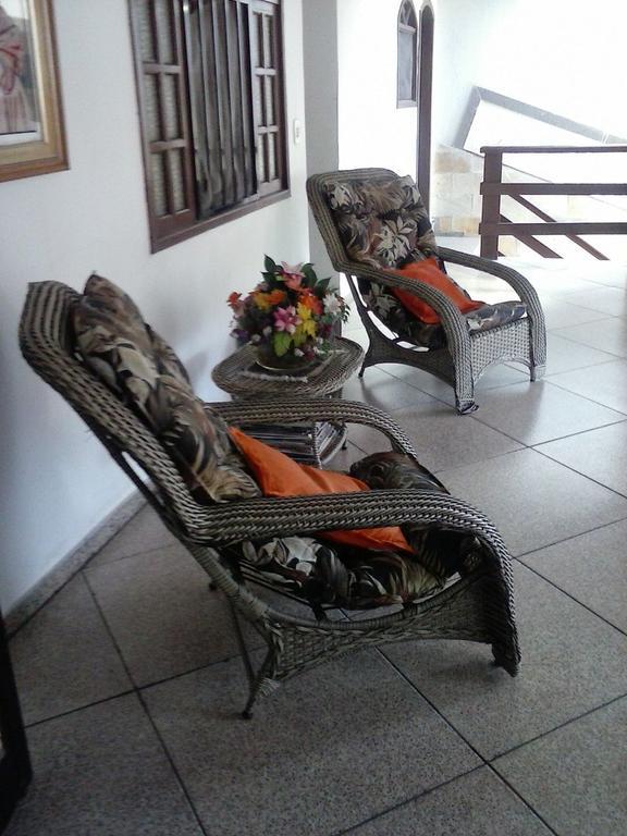 Suites Tropicana Guesthouse Cabo Frio Exterior photo