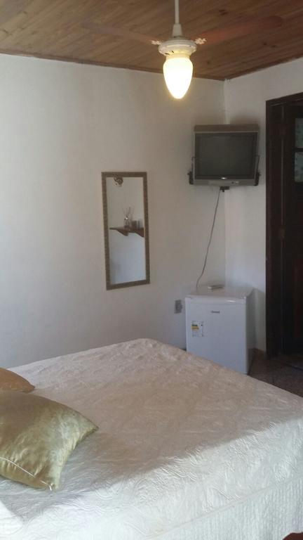 Suites Tropicana Guesthouse Cabo Frio Exterior photo